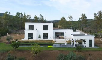 Villa Laurea | OM28 Architects